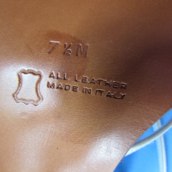 Stylish Amalfi by Rangoni White Sandal Style Shoes Never Worn - Picture 8 of 9